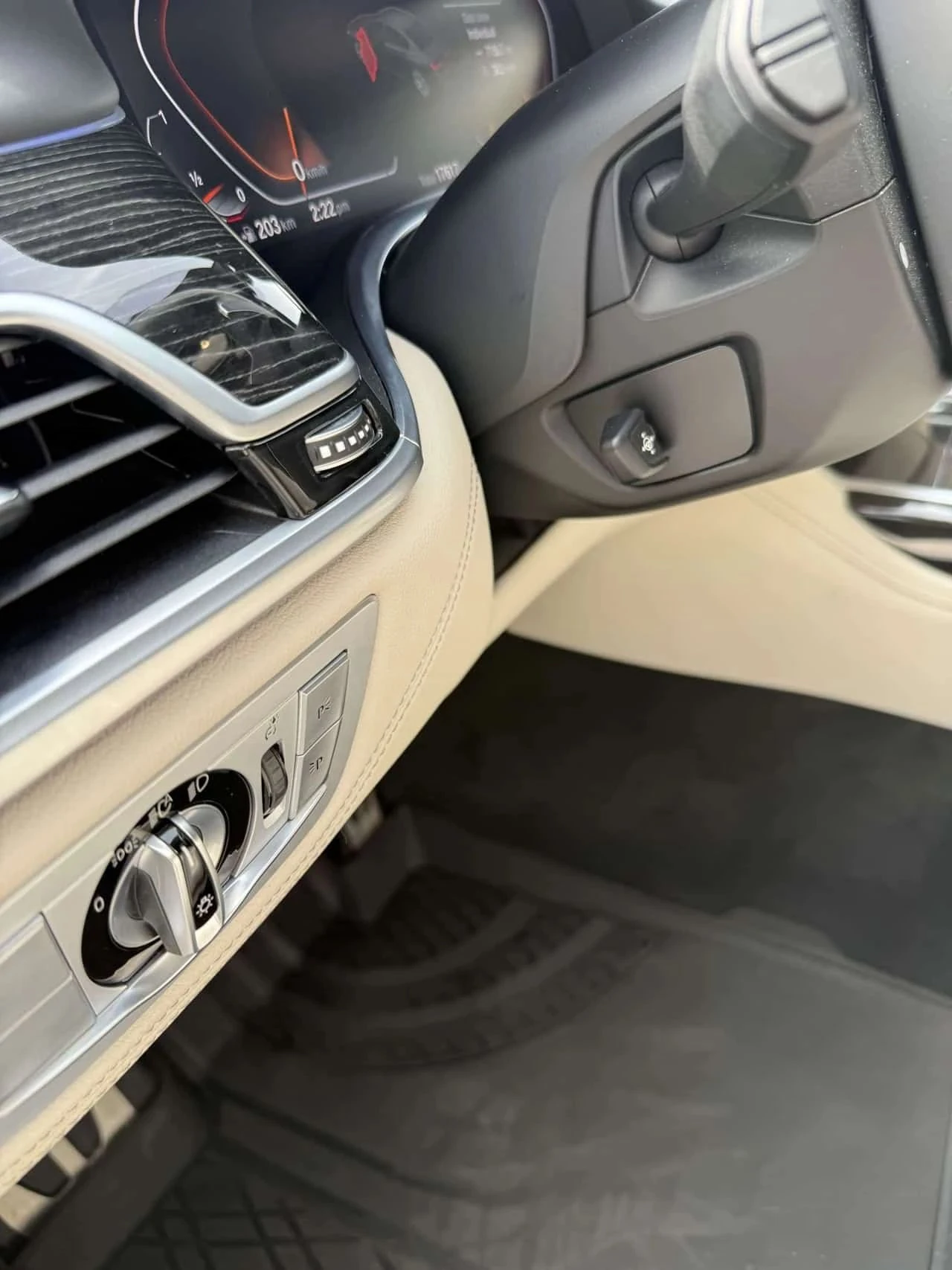 BMW 750, снимка 7 - Автомобили и джипове - 56707572