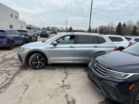 VW Tiguan * Highline R Line * CARFAX * Панорама * , снимка 2