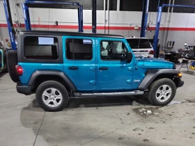 Jeep Wrangler CARFAX* АВТОФИНАНСИРАНЕ* БЕЗ ПЪРВОНАЧАЛНА ВНОСКА* , снимка 3