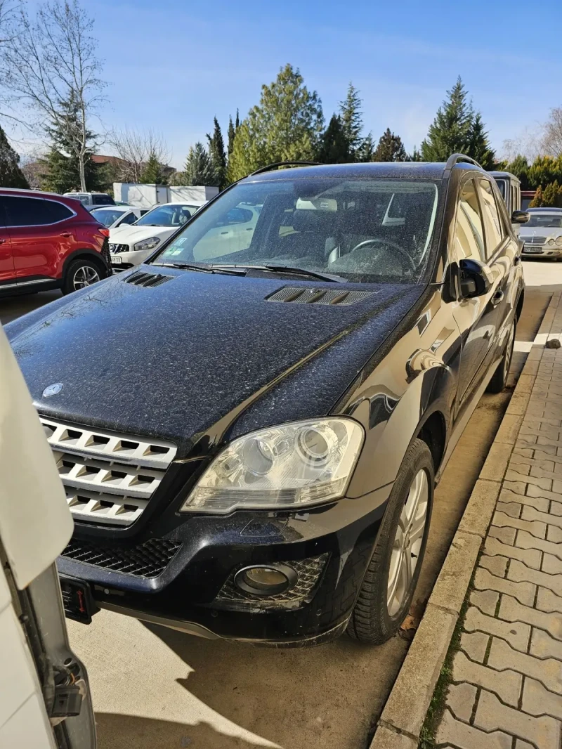 Mercedes-Benz ML 350 CDI 4Matic Кожа Ксенон 1 собственик Германия, снимка 3 - Автомобили и джипове - 48839415