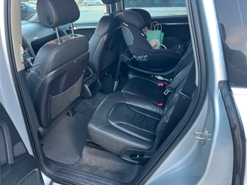 Audi Q7 3.0 TDI 233hp 7-местен, снимка 13 - Автомобили и джипове - 52111374