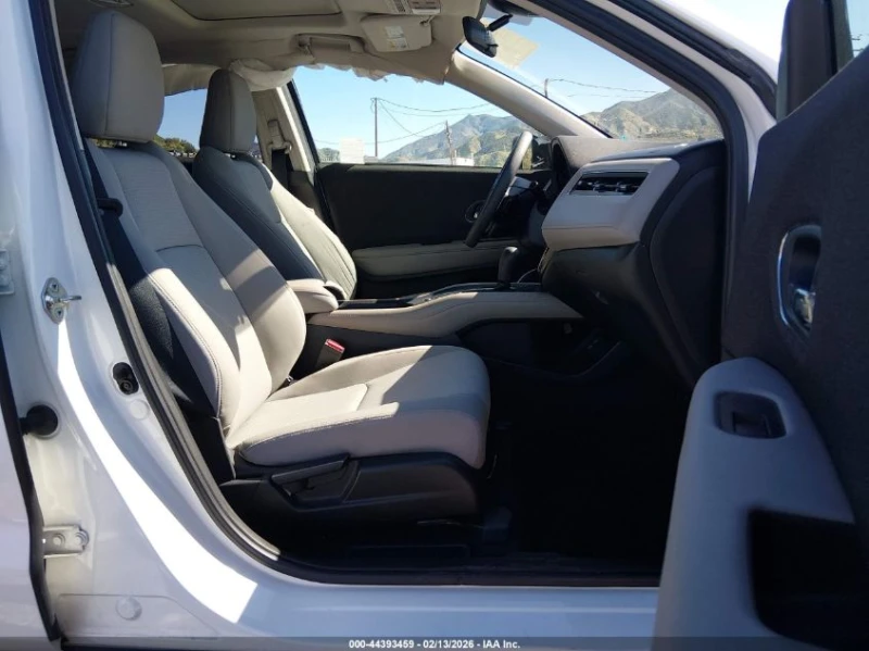 Honda Hr-v 1.8l Ex, снимка 5 - Автомобили и джипове - 53570795