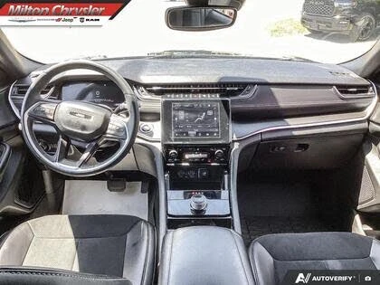 Jeep Grand cherokee 3.6* ALTITUDE* DISTRONIC* LANE ASSIST* КАМЕРА, снимка 9 - Автомобили и джипове - 54970870