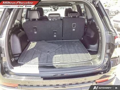 Jeep Grand cherokee 3.6* ALTITUDE* DISTRONIC* LANE ASSIST* КАМЕРА, снимка 7 - Автомобили и джипове - 54970870