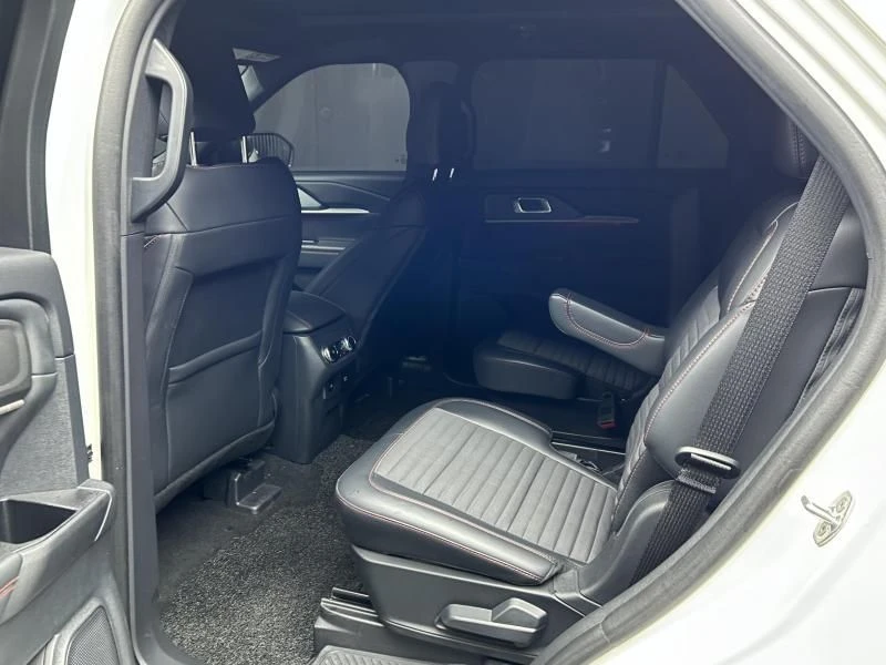 Ford Explorer 2.3 H Automatic, снимка 8 - Автомобили и джипове - 55954035