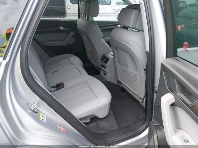 Audi Q5, снимка 9 - Автомобили и джипове - 56738430