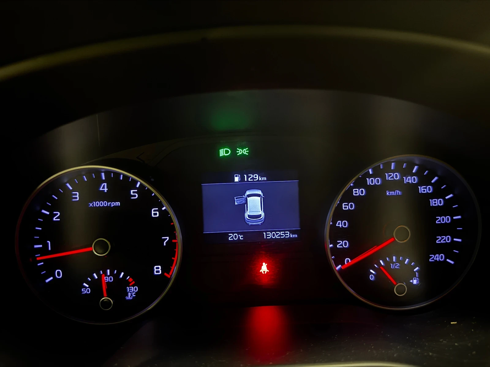 Kia Sportage 1.6 GDI Гаранция/Обслужена - изображение 5