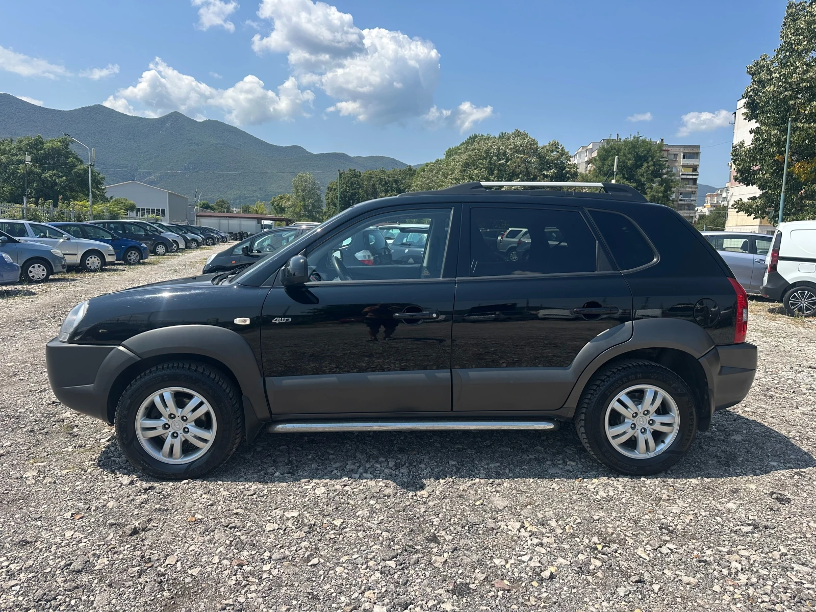 Hyundai Tucson 2.0CRDI 140kc 4x4 - изображение 6
