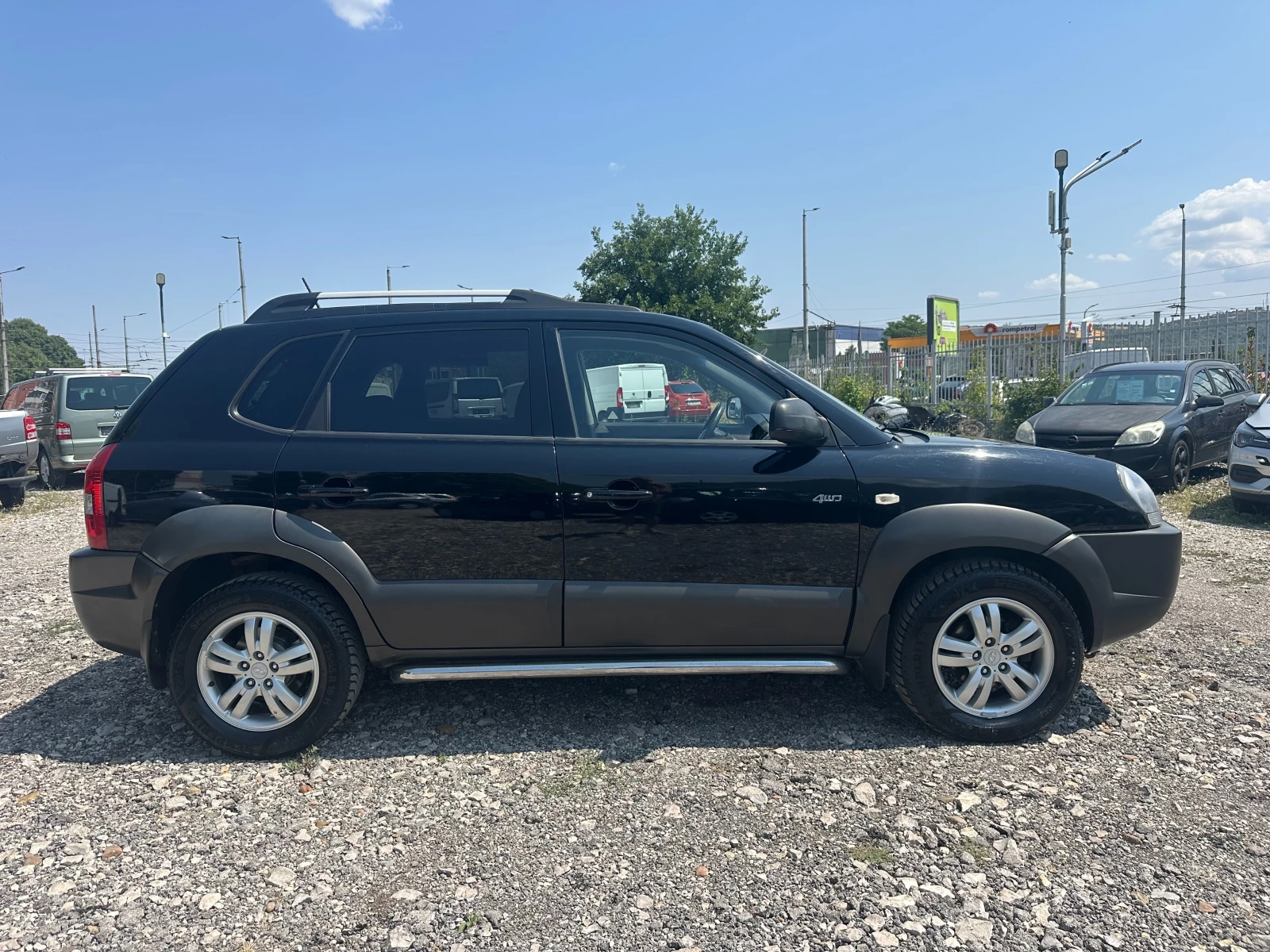 Hyundai Tucson 2.0CRDI 140kc 4x4 - изображение 2