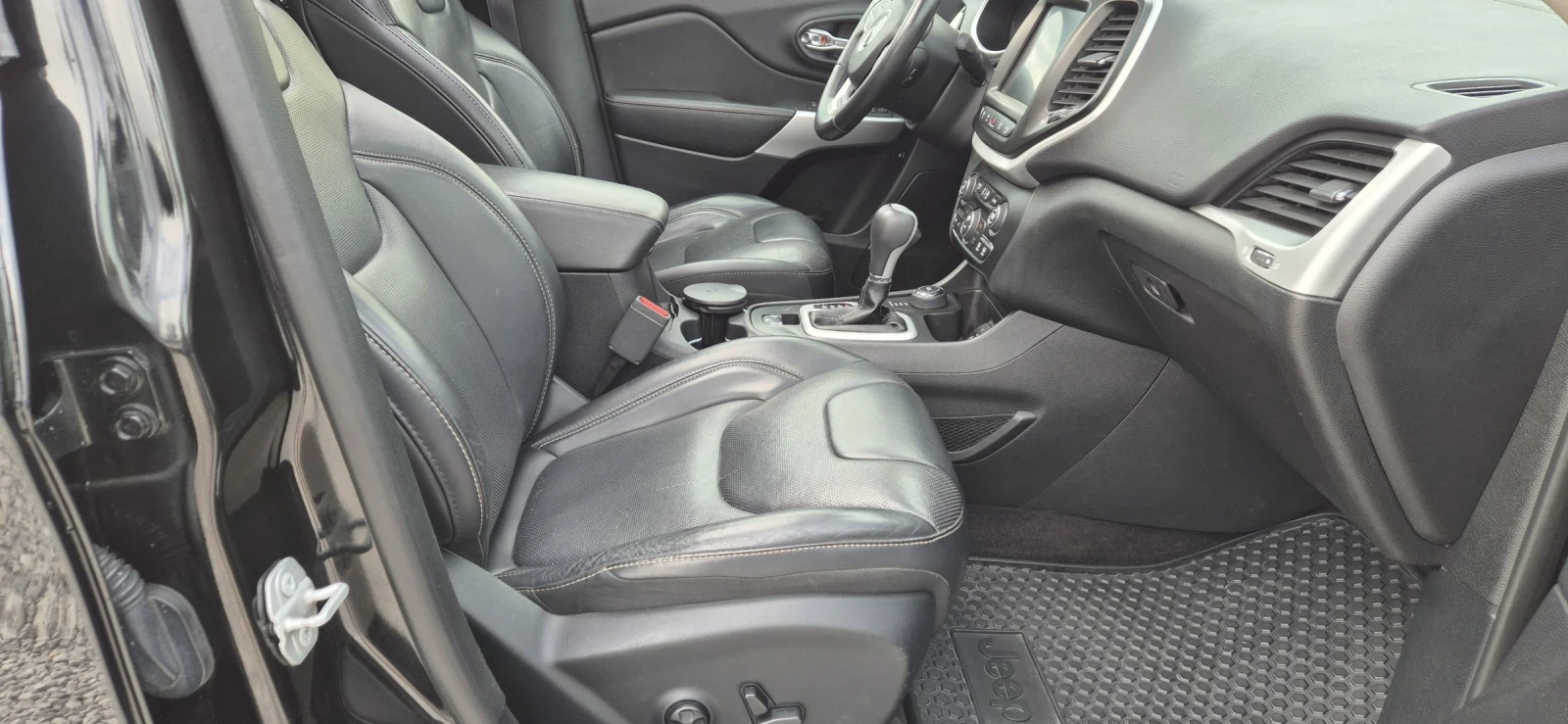 Jeep Cherokee 2.2TD-200. NAVY | Mobile.bg   14