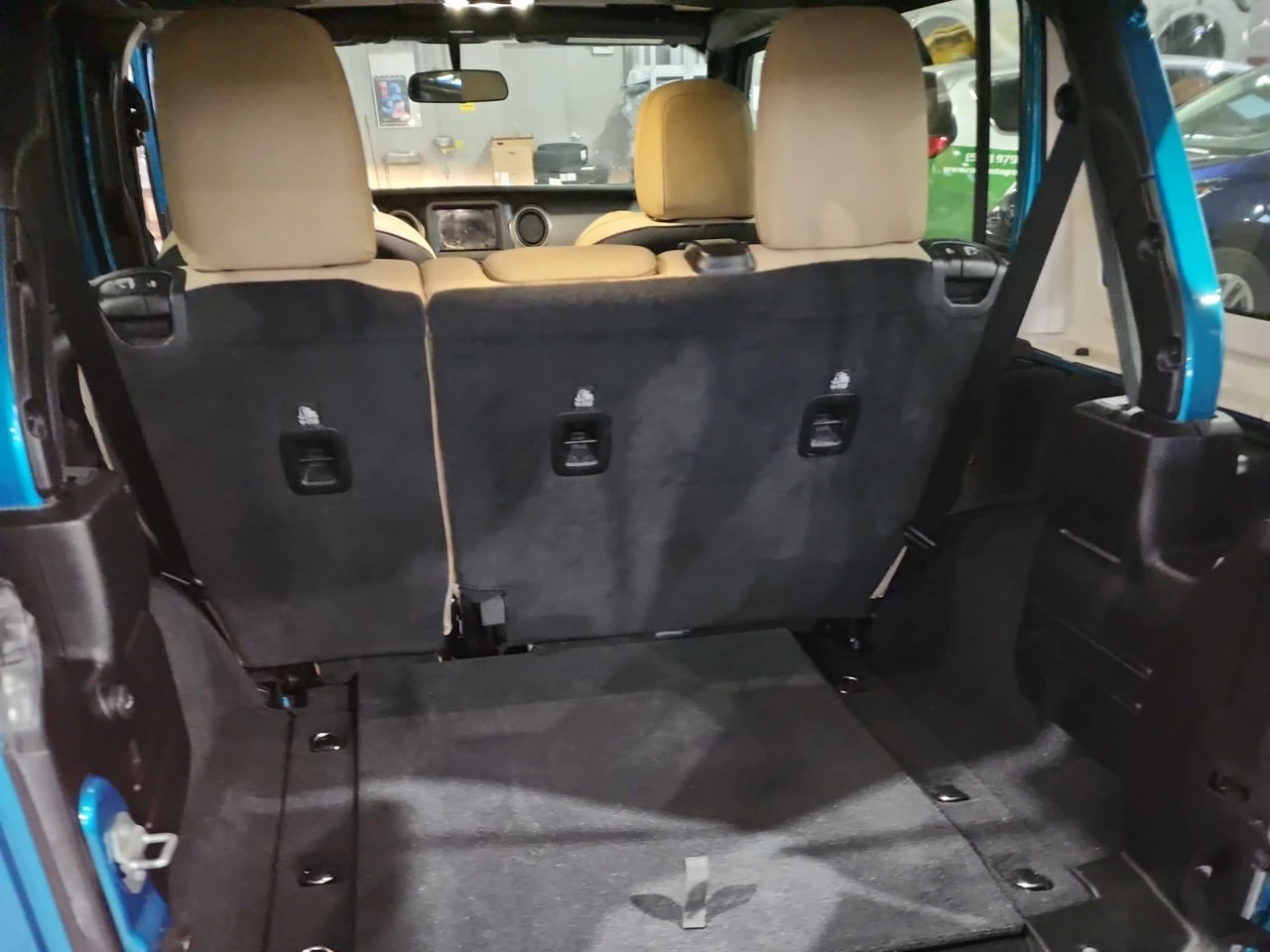 Jeep Wrangler CARFAX* ���������������* ��� ������������ ������*  | Mobile.bg � ����������� 12