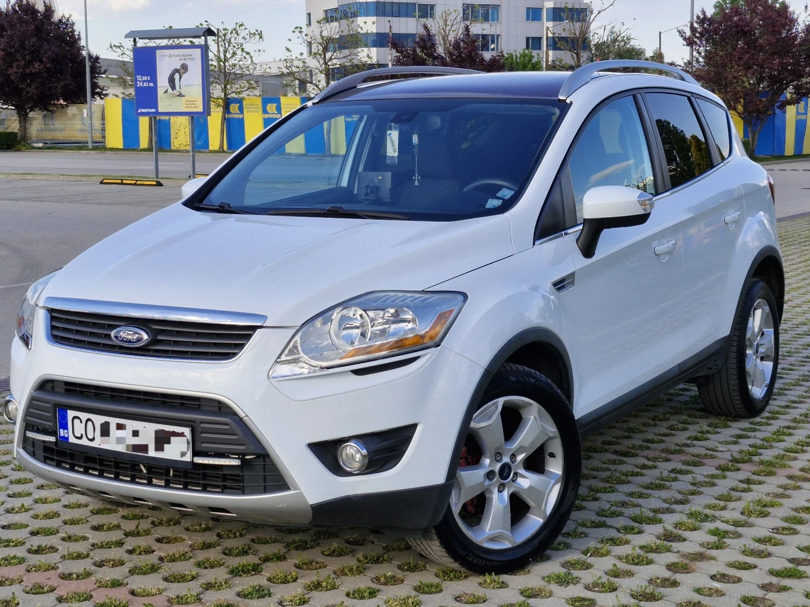 Ford Kuga 4x4, снимка 3 - Автомобили и джипове - 54479228
