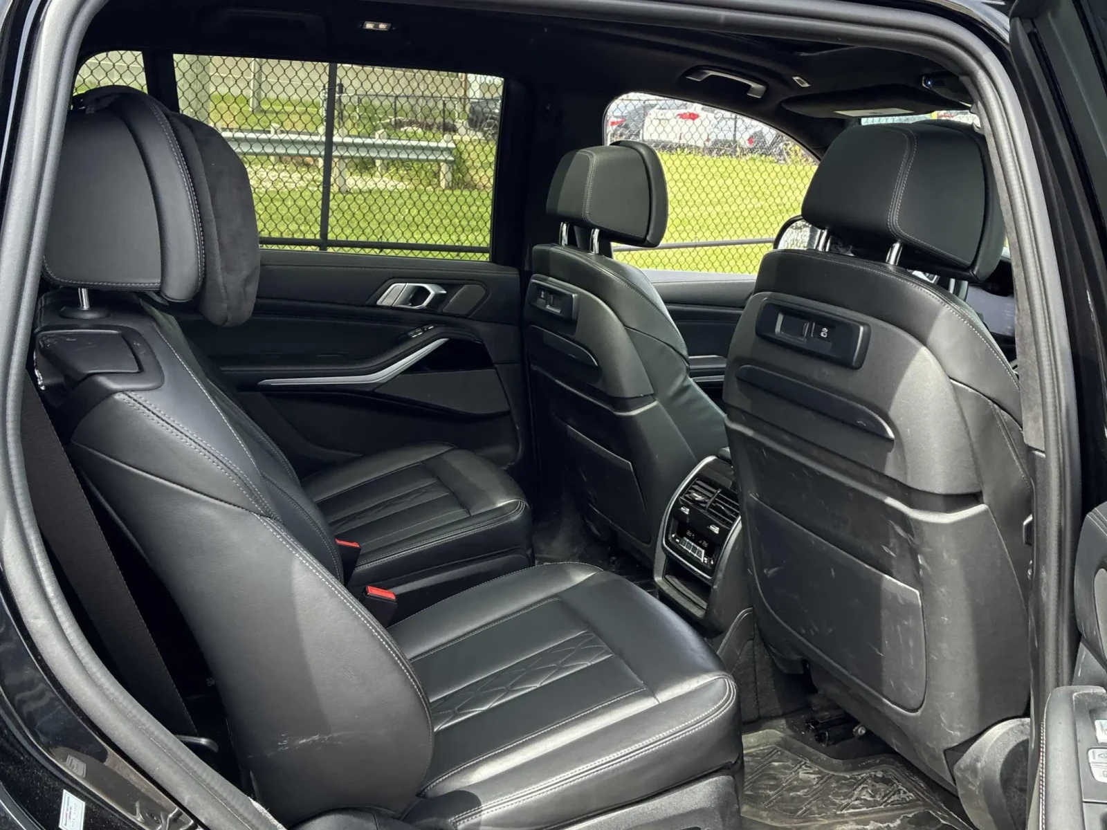 BMW X7 M-Sport* BMW Laser* H/К аудио* Обдухване* Панорама, снимка 14 - Автомобили и джипове - 54997399