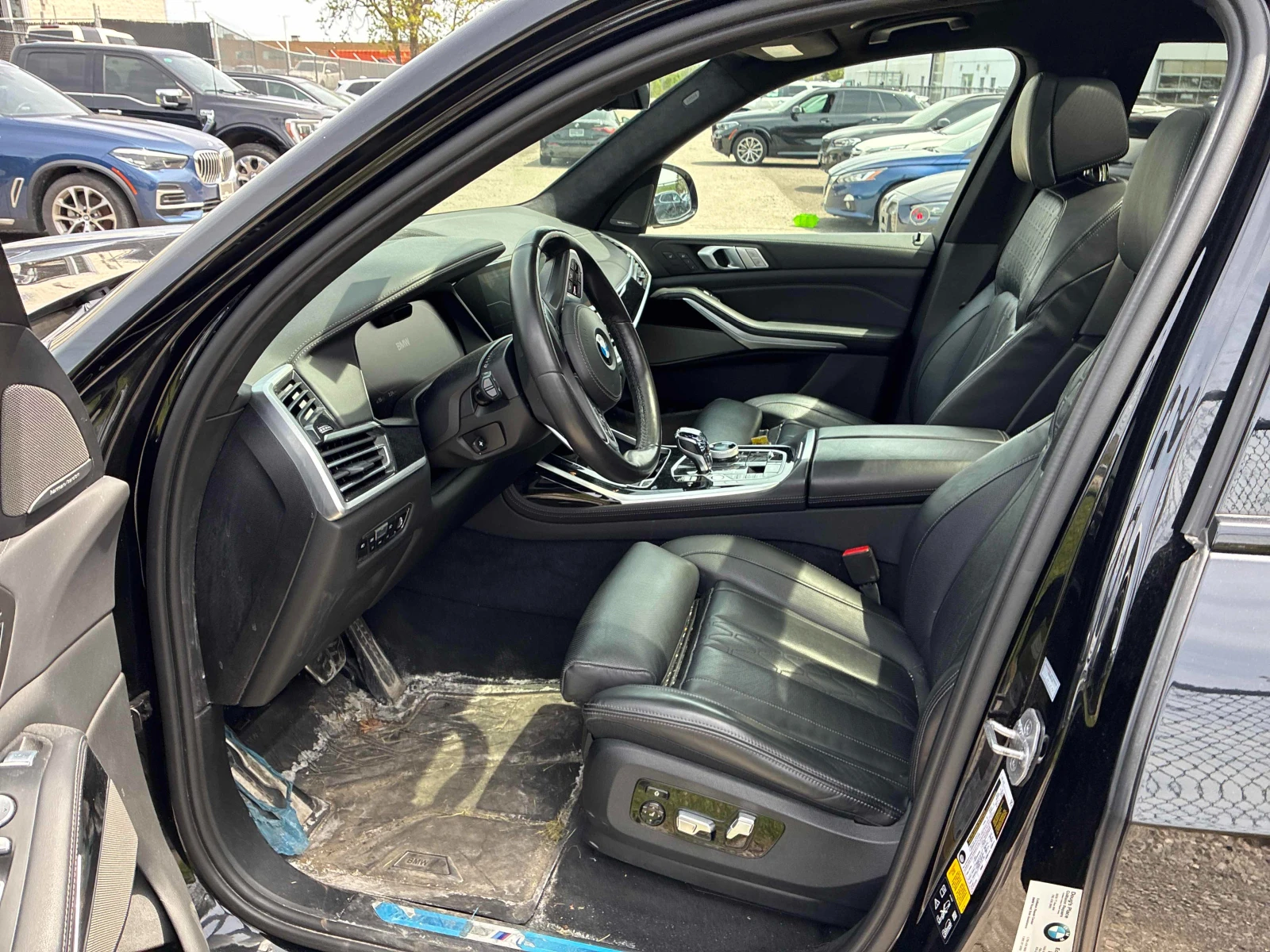 BMW X7 M-Sport* BMW Laser* H/К аудио* Обдухване* Панорама, снимка 6 - Автомобили и джипове - 54997399
