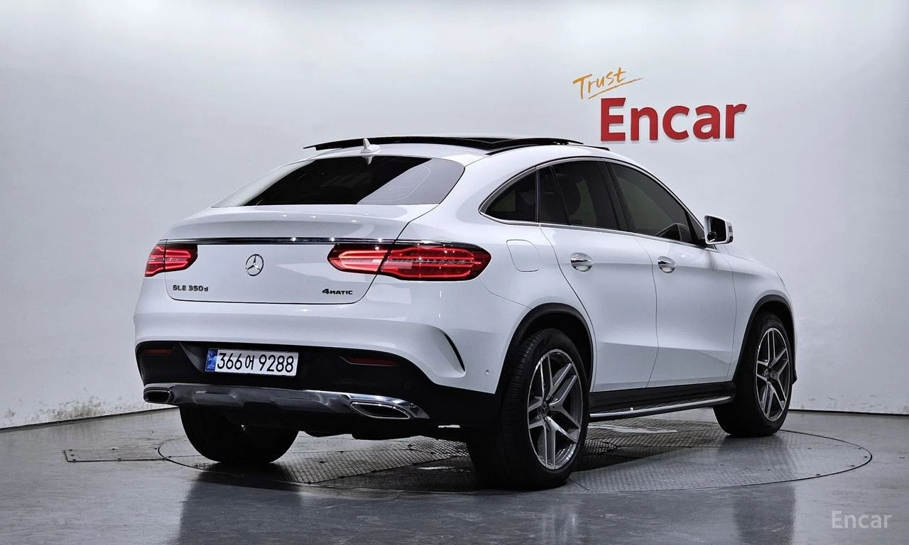 Mercedes-Benz GLE 350 ПОДГРЕВИ * ПАНО * H/K * KEYLESS * 360 КАМЕРА, снимка 3 - Автомобили и джипове - 55269602