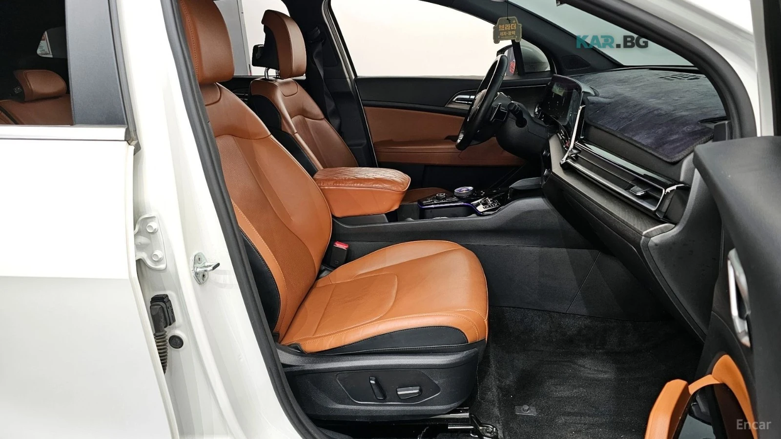 Kia Sportage SIGNATURE/1.6-TURBO/DRIVE-ASSISTS/360CAMERA, снимка 15 - Автомобили и джипове - 55296219