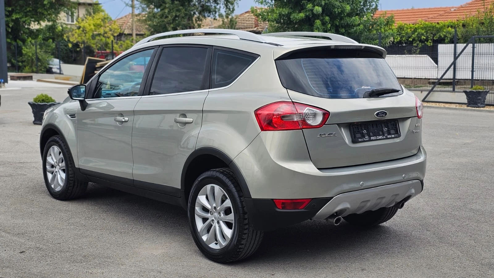 Ford Kuga 2.0TDCi 163HP 4х4 6SP IT-ANDROID-ИСТОРИЯ-ЛИЗИНГ, снимка 4 - Автомобили и джипове - 55655206
