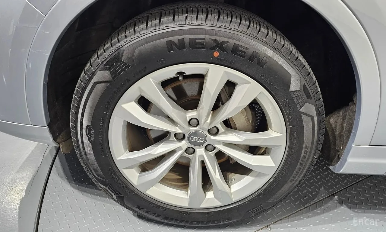 Audi Q7 * 45 TFSI Quattro * КРАЙНА ЦЕНА ДО БЪЛГАРИЯ, снимка 5 - Автомобили и джипове - 55952158