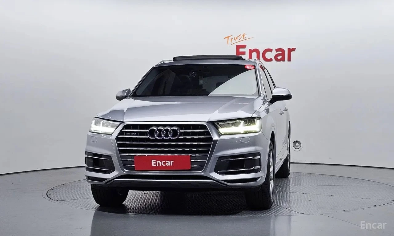 Audi Q7 * 45 TFSI Quattro * КРАЙНА ЦЕНА ДО БЪЛГАРИЯ, снимка 3 - Автомобили и джипове - 55952158