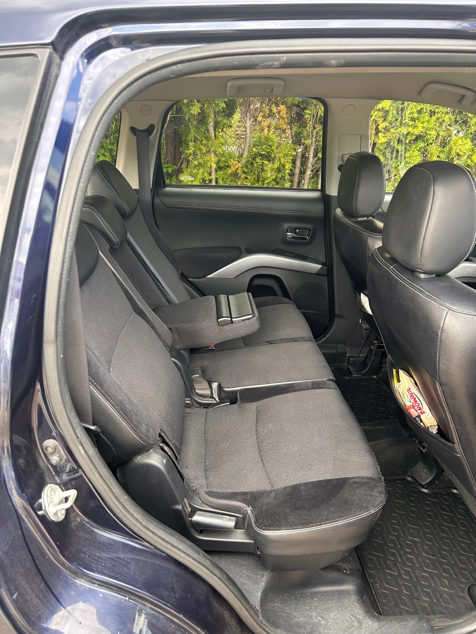 Mitsubishi Outlander 2.2HDI, снимка 11 - Автомобили и джипове - 56267126