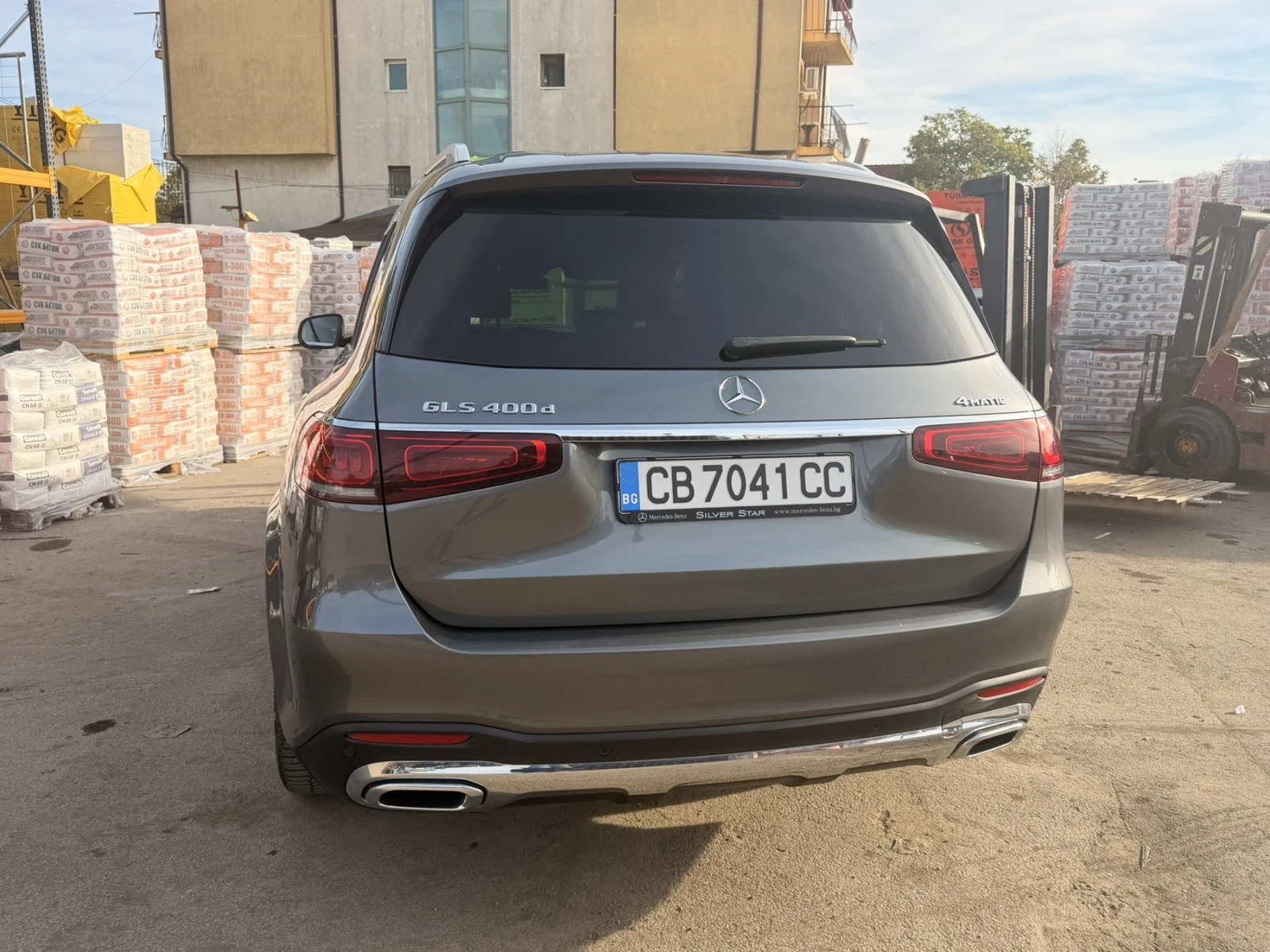 Mercedes-Benz GLS 400, снимка 4 - Автомобили и джипове - 56600102