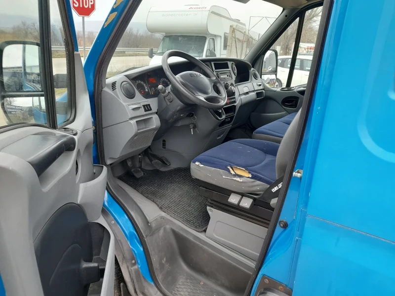 Iveco Daily, снимка 5 - Бусове и автобуси - 53304120