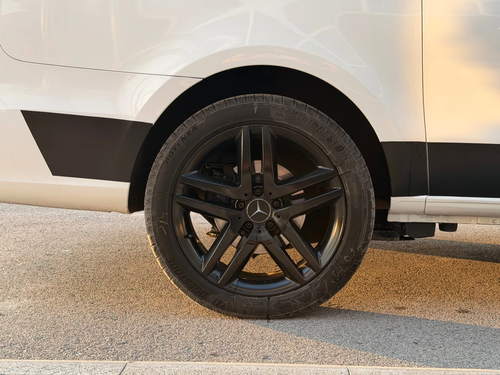 Mercedes-Benz V 250 Mercedes-Benz V250 CDI | 2015 г. | 224 КМ + Екстри, снимка 15 - Бусове и автобуси - 53738035