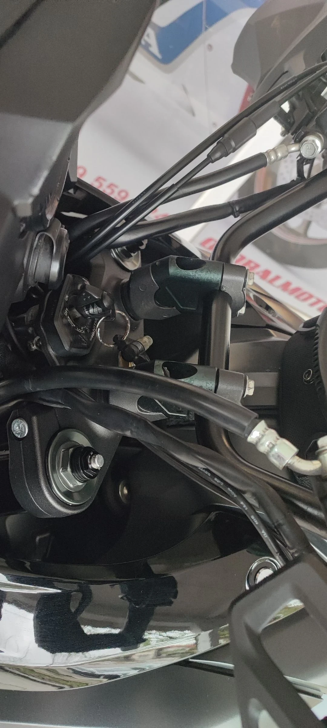 Suzuki V-strom 1000i | Mobile.bg � ����������� 8