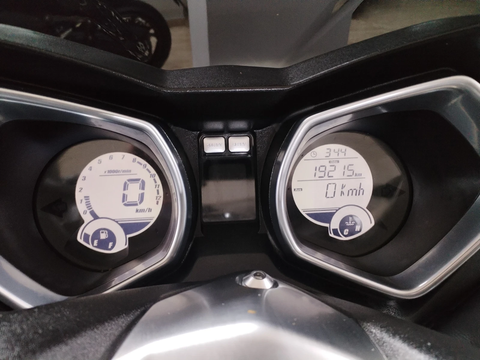 Yamaha X-max MOMO DESING 250i 16G. | Mobile.bg � ����������� 16