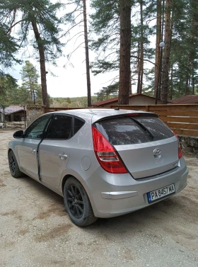 Hyundai I30 1.6 CRDI, снимка 4