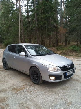 Hyundai I30 1.6 CRDI, снимка 2