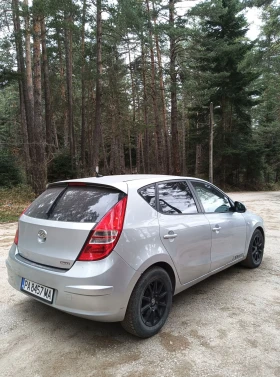 Hyundai I30 1.6 CRDI, снимка 3