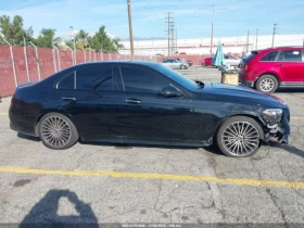 Mercedes-Benz C 300 * КОЖА* ПОДГРЕВ* 360* BURMESTER* , снимка 12