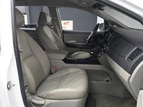 Kia Carnival 2.2 CRDI - 11026 € / 21564.98 лв. - 66725628 11