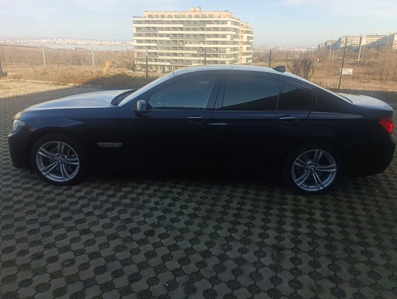 BMW 740 Xdrive Full М пакет(история), снимка 17 - Автомобили и джипове - 47137411