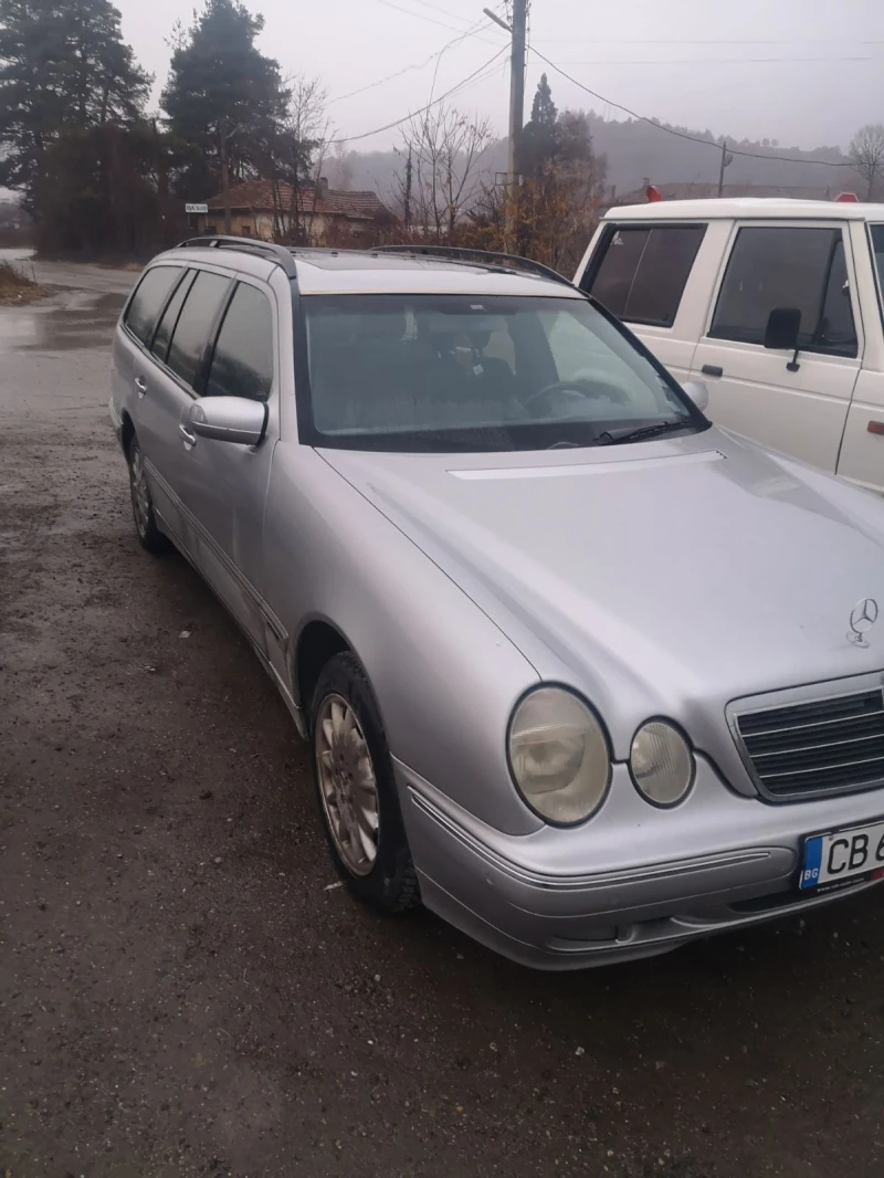 Mercedes-Benz E 320, снимка 15 - Автомобили и джипове - 48003703