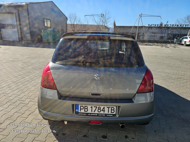 Suzuki Swift 1.300, снимка 9 - Автомобили и джипове - 48727644