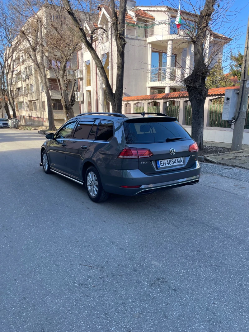 VW Golf 1.6 TDI, снимка 2 - Автомобили и джипове - 48820965