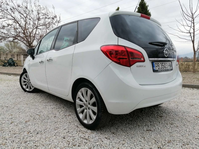 Opel Meriva 1.7 CDTI перфект, снимка 9 - Автомобили и джипове - 49577297