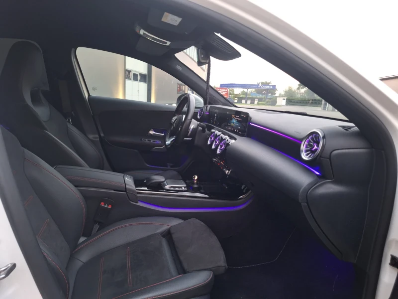 Mercedes-Benz A 180 53 000км, снимка 12 - Автомобили и джипове - 52427076