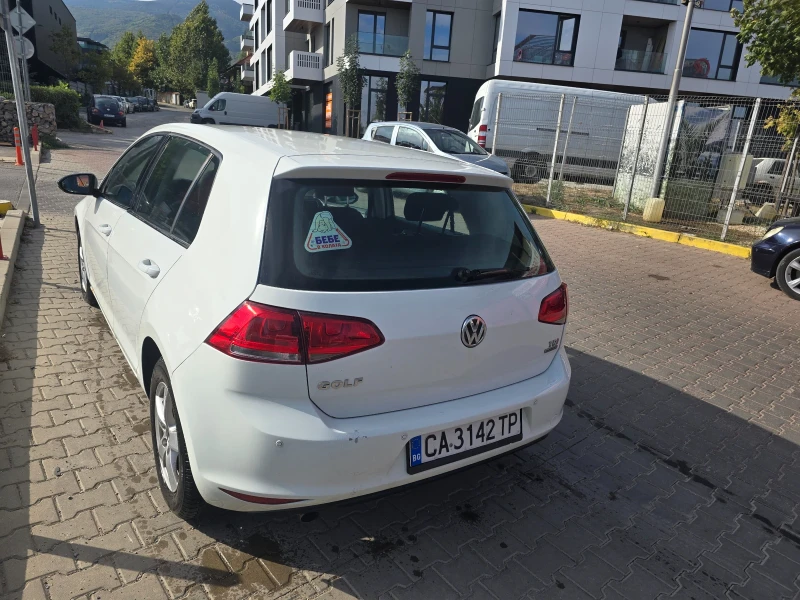 VW Golf, снимка 4 - Автомобили и джипове - 52242315