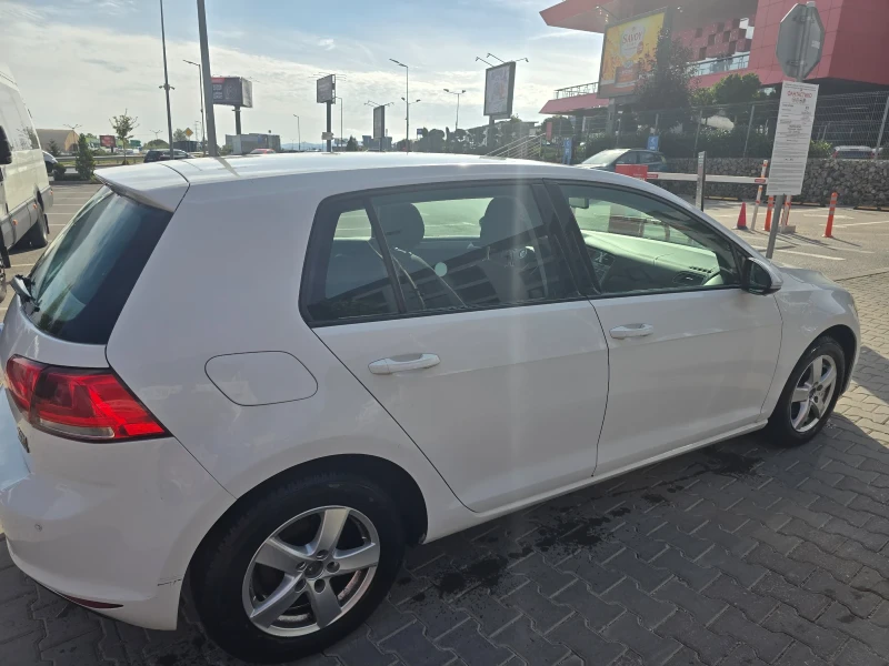 VW Golf, снимка 3 - Автомобили и джипове - 52242315