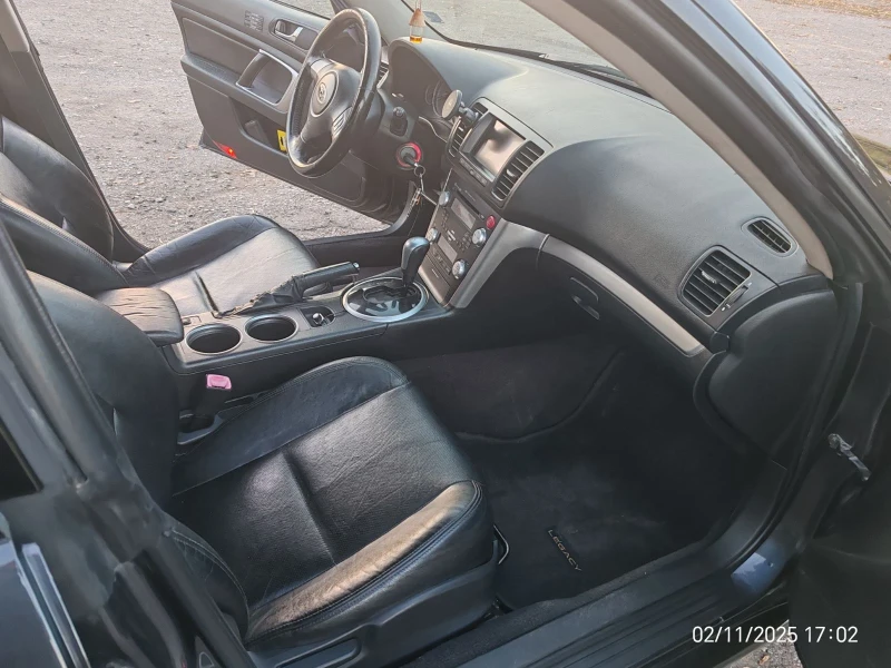 Subaru Legacy, снимка 2 - Автомобили и джипове - 52297268