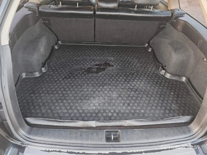 Subaru Legacy, снимка 8 - Автомобили и джипове - 52297268