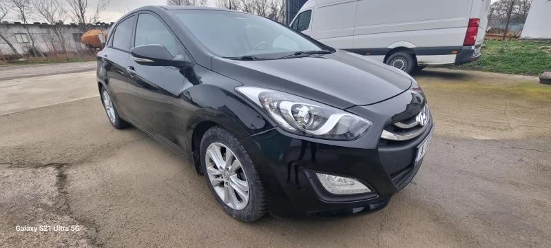 Hyundai I30 1.6 i automatic , снимка 4 - Автомобили и джипове - 53345912