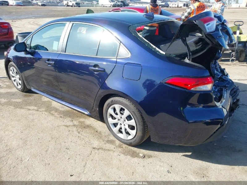 Toyota Corolla 2.0L I-4 DI, DOHC, VVT, 169HP Front Wheel Drive, снимка 9 - Автомобили и джипове - 53501017