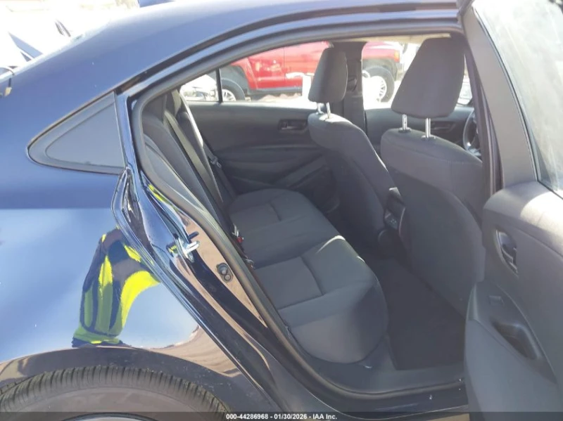 Toyota Corolla 2.0L I-4 DI, DOHC, VVT, 169HP Front Wheel Drive, снимка 14 - Автомобили и джипове - 53501017