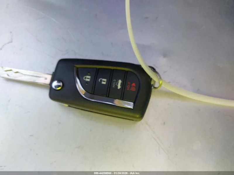 Toyota Corolla 2.0L I-4 DI, DOHC, VVT, 169HP Front Wheel Drive, снимка 3 - Автомобили и джипове - 53501017