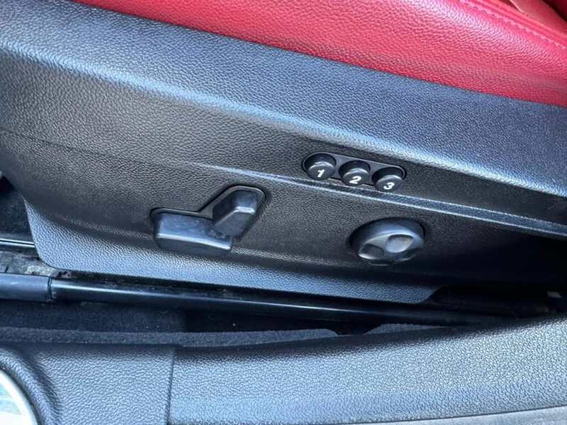 Alfa Romeo Giulia * AWD* PANORAMA* ПОДГРЕВ* CARBON* , снимка 11 - Автомобили и джипове - 53515675