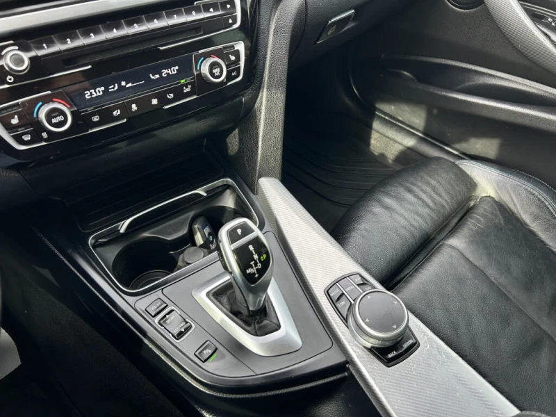 BMW 330 XDRIVE M-PACK WAGON\HARMAN/KARDON| HuD| LANE ASSIS, снимка 10 - Автомобили и джипове - 53527762